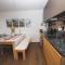 Cosy, stylish new flat with spa and gym & shuttle to ski lifts - Laax