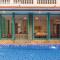 SaffronStays Aquamarina