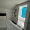 Dukes Place sleeps 10 comfortably
