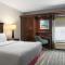 Hampton Inn & Suites Newport News-Airport - Oyster Point Area