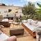 Casa con jardin