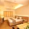 Hotel Luciya Palace - Thrissur