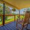 Charming Family Lakeview Cottage 3 min to lake