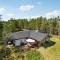 3 Bedroom Cozy Home In Jerup