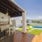 Cubos Villa Gabriela Family