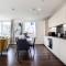 Modern, Stylish, Canalside PENTHOUSE Apartment Next to Wembley Stadium! - 伦敦
