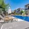Maye Residence