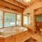 Del Rio Cabin with Hot Tub and On-Site Fishing Pond! - Del Rio