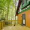 Decks and Views Scenic Cabin in Beech Mountain!