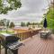 Charming Curtis House Large Deck with Lake View!