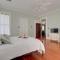 WFH Friendly Abode with Balcony in Columbus!
