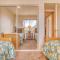 032 - Lakefront Village Escape - Meredith Lodging