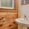 Pans Abode - Meredith Lodging
