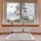 390 High MCA 567 - Meredith Lodging