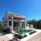 Gracehaven Villas -Choose you own private villa with pool - 250 yds to Grace Bay beach - Провіденсьялес