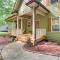 Serene Shores Lakefront House with Dock! - Waleska