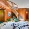 Hot Tub and Games Spacious Golf Retreat in Payson