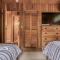 Chez Nous Chalet - Meredith Lodging