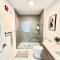 Luxury Furnished Apartment in Heart of Quincy