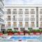 AQUA Hotel Bertran Park