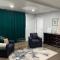 Modern 3Bed 2Bath Ranch with DIY Art Porch 3TVs and Huge Front Yard to Enjoy!