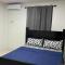 1 Bed Apartment - Sleeps 2 - Parking - Wifi