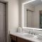 Homewood Suites by Hilton St. Louis - Galleria
