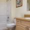 Beautiful 1 bedroom Condo @ Kona!