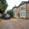 Newly Renovated 2 Bed Ground Floor Flat - Southampton
