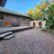 Flamboyant Guesthouse