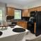 Hidden Oasis, Duplex A. Close to almost everything - Lincoln
