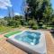 3 guests apt Spoleto Pool site - With infinity pool, extensive grounds