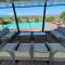 3 guests Pool villa-Jacuzzi infinity pool in wondrous gardens that surround