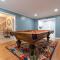 NEW! Modern Luxury w/ Pool Table 3BR/5BD Sleeps 10