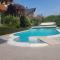 Grande Chambre entre caen et la mer chambre terrasse jardin et piscine - Mathieu