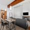 Annapurna - Meredith Lodging