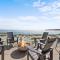 Beachfront Luxury Suite #18 at THE BEACH HOUSE - Campbell River