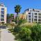 Azur Alegria Studio by RV Apartments - free parking & pool - 圣君士坦丁和海伦那