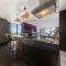 Huge Modern Luxury 17 Floor Panoramic Corner Suite with OPEN BALCONY - Las Vegas