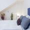 David Zehavi Apt #2 - Tel Aviv