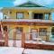 1st Floor 1-Bedroom Comfortably Sleeps 4