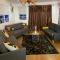 1st Floor 1-Bedroom Comfortably Sleeps 4
