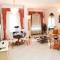 Guest House Manara