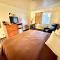 FairBridge Inn & Suites Kellogg