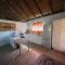 Vanross Bushveld Self Catering Accommodation - Maraheki