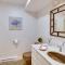 Waterfront Condo Walk to Downtown Boothbay Harbor