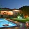 Dimeon Villa