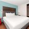 Tru By Hilton Portland Airport, Or