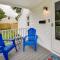 Walk to Beach Hampton Home with Grill!