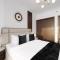 Maison Privee - Ultra Chic High-Floor Apt with Direct Burj Khalifa & Fountains Views - Dubaj